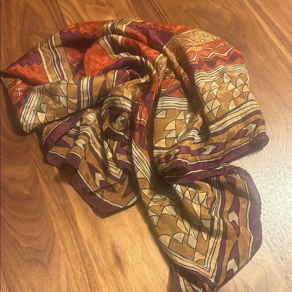 Oscar De La Renta Geometric Patterned Scarf